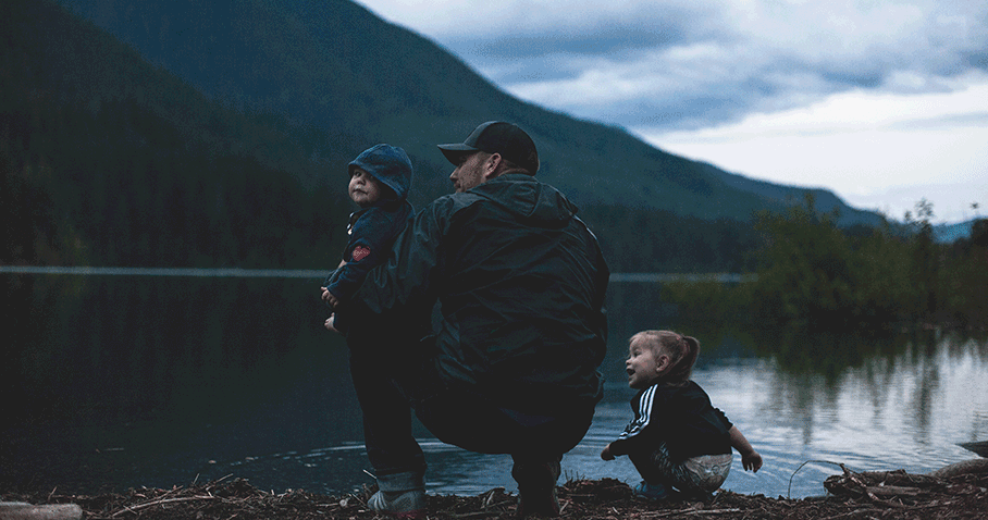 15 Inspiring Father's Day Email Marketing Campaign Examples